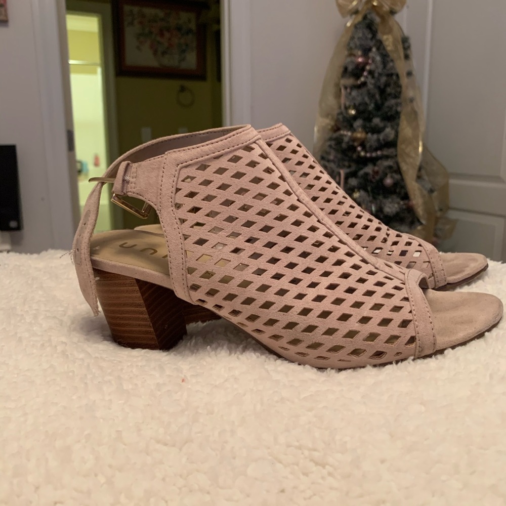 Blush booties